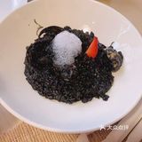 进入餐厅会有免费的奶茶可续杯,加入可可的奶茶很香醇