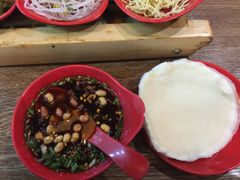 -鸿通城购物中心