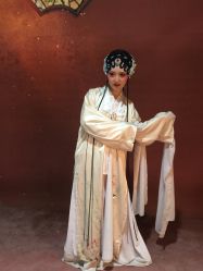 点击看大图 -盘子女人坊古装写真摄影(南京总店)