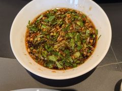 -鼎泰亨·海鲜牛肉餐厅(滨江店)