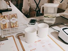 -Cafe on warm(丹霞店)