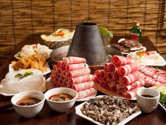 -燚店·铁板鱼蛙·烤肉·烤串(北新桥店)