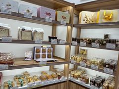 -红宝石·鲜奶小方·海派西点房(联洋店)