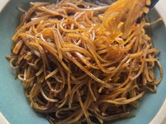 酸辣土豆丝-嘉丰湘菜馆(芳群园店)