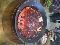 -黄潇洒老火锅(九眼桥宏济巷店)