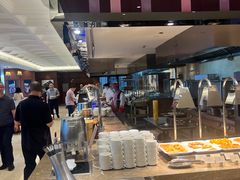-南湖名都·景湖轩全日制餐厅·海鲜自助·东南亚风味·临湖而食