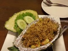 菠萝饭-拉威海鲜市场