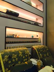 -美斯洛美甲美睫连锁店