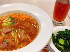 -康师傅私房牛肉面(马泉营奥莱店)