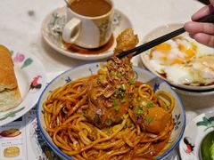 招牌黄金干咖喱面-何九海南茶店(鬼仔巷店)