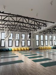 -无界瑜伽普拉提