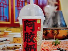 -奈雪的茶(亨特国际广场店)