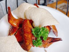 十二悦脆皮乳鸽皇-十二悦厨·茶餐厅(比斯特上海购物村店)