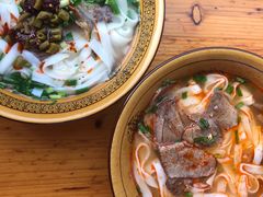 -肇兴特色牛肉粉