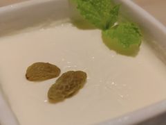 -汤城小厨•粤菜•靓汤(西直门凯德MALL店)