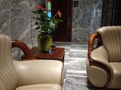 -弘安丽水温泉酒店