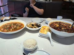 -峨嵋小镇·川菜(勒泰中心店)