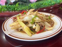-万佛湖许老大铁锅鱼(黑金冠店)