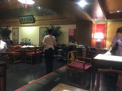 大堂-那家小馆•北京菜•烤鸭(中关村店)