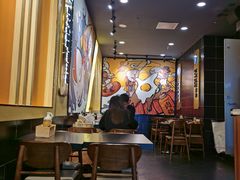 大堂-熊吞·大碗丼烧肉饭(济宁万达广场店)
