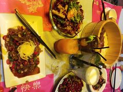 -胡桃里音乐酒馆(环亚凯瑟琳广场店)