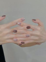 -H12 STAR日式美甲美睫专门店