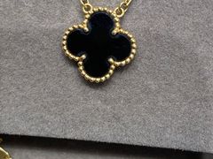 -华夏典当行(龙德广场店)