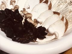 -前门·鲜肉火锅(长风店)