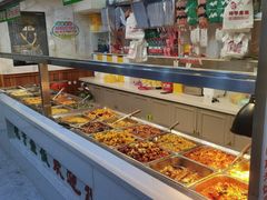 -晓宇盒饭(民安街店)