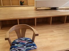 -漕河泾街道图书馆(漕河泾社区文化活动中心店)