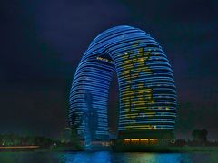 -湖州太湖旅游度假区-月亮广场