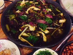 -去吃小龙虾·江湖菜·烧烤(南滨路店)
