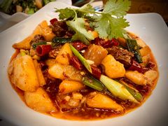 -渝君重庆火锅(嘉宾路店)