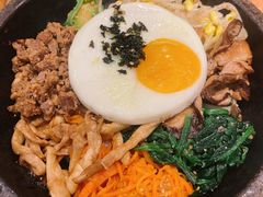 韩式牛肉粹石锅拌饭-七八冷面·延边朝鲜族美食(欢乐谷店)