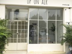 门面-UP ON AIR