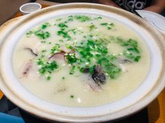 大砂锅炖鱼头-丹江渔村(望京店)