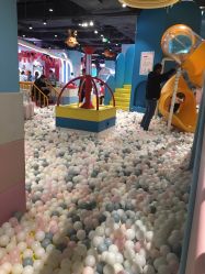 -汤姆猫亲子乐园(保利Mall店)