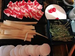 -吼堂老火锅(湖滨银泰in77店)