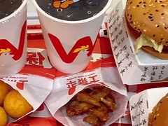 -华莱士·全鸡汉堡(宝丰路店)