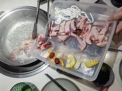 -喃喃椰·糟粕醋·椰子鸡火锅(七堡花园店)