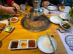 -唯成•韩国炭火烤肉 유성고기