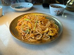 -川堂风·跷脚牛肉·乐山爆炒(中建乐荟天地店)