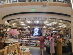 -覔书店(壹方城店)