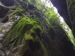 -龙水峡地缝景区