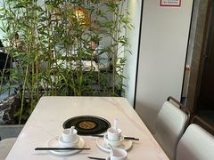 -德林酸菜鱼火锅(南丹店)