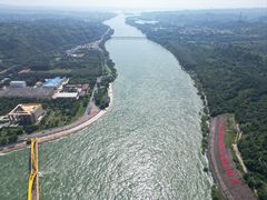 -黄河小浪底水利枢纽风景区