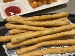 -海底捞火锅(宝龙广场夜宵主题店)