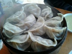 -金城包子牛肉灌汤包(台东四路店)