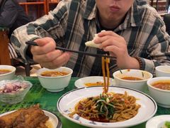 -令氏家外家周秦食府(高新店)