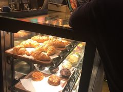 -星巴克臻选(周浦万达店)